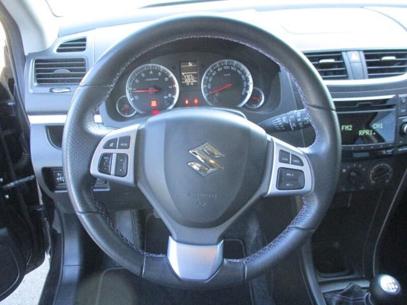 Suzuki Swift X-TRA*Sitzheizung*Klimaanlage*8fach bereift*